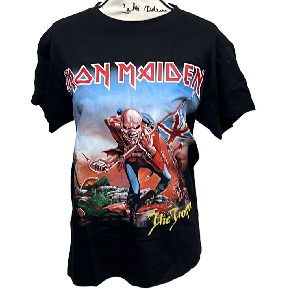 Iron Maiden “The Trooper” t-shirt size Small unisex nostalgia rock metal tee A1
